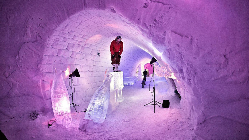 Illustration for article titled ​Riding A Trials Bike Through A Giant Igloo Is Oddly Relaxing